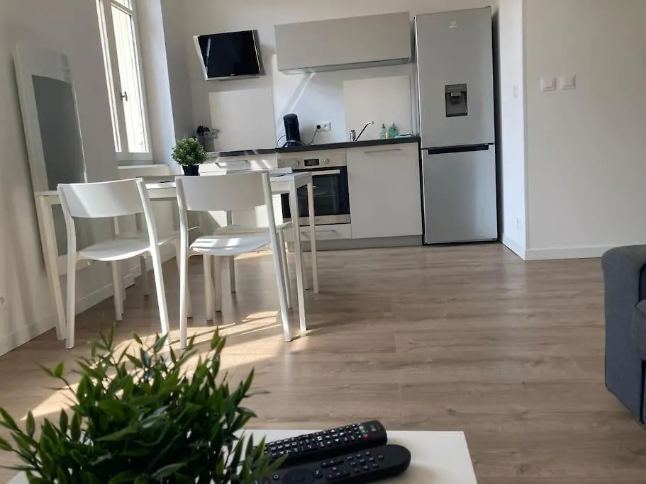 Appartement Magnifique T2 J Jaures Avec Garage à Saint-Etienne