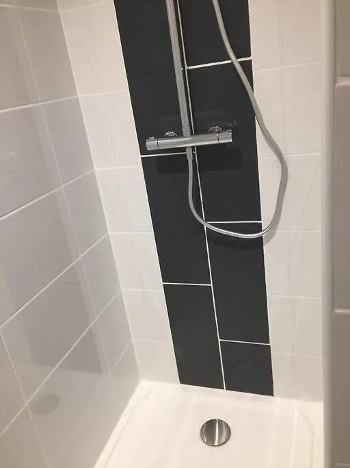 Appartement Magnifique T2 J Jaures Avec Garage à Saint-Etienne  France